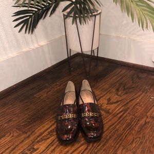 LIKE NEW Tory Burch Tortoise Pumps
